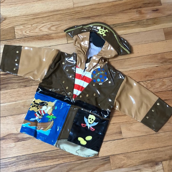 Kidorable Other - Kidorable Pirate theme raincoat size 12-18 months